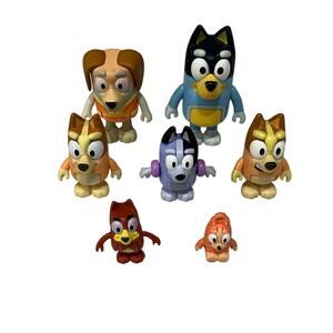 Bluey & Family 7pc Figure Lot - Bandit, Chilli, Bingo, Rusty & Socks Moose Toys